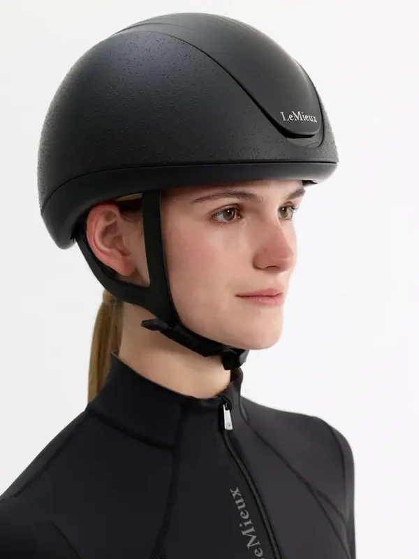 Hjälm LeMieux Vexa Skull – LeMieux